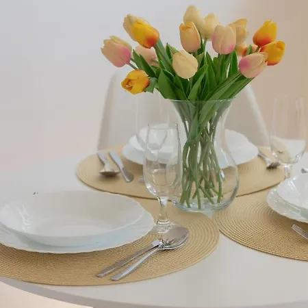 Apartment Metro Pole Mokotowskie By Renters *