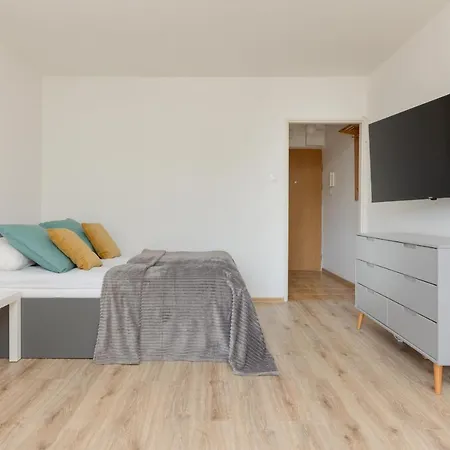 Apartment Metro Pole Mokotowskie By Renters Warschau